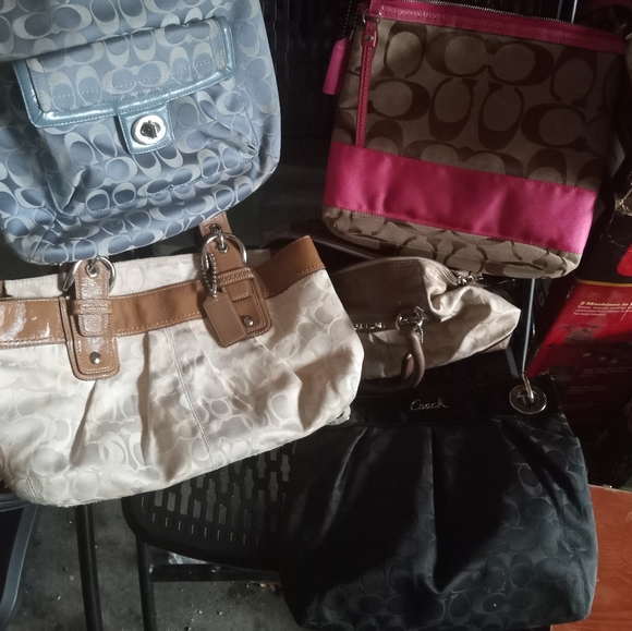 Lot of 5 coach purses - Picture 5 of 6
